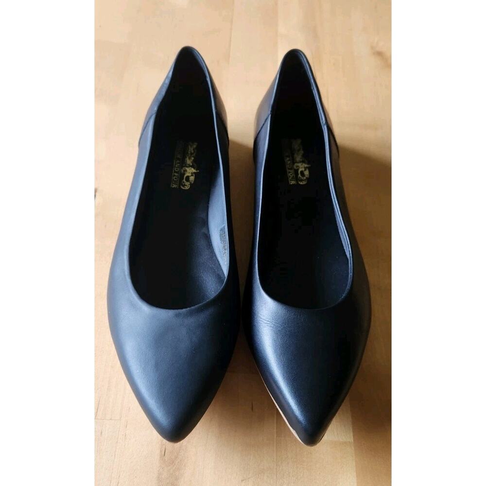 Coach and Four Juliette Flats Women Size 7.5 Black Leather Classic NEW